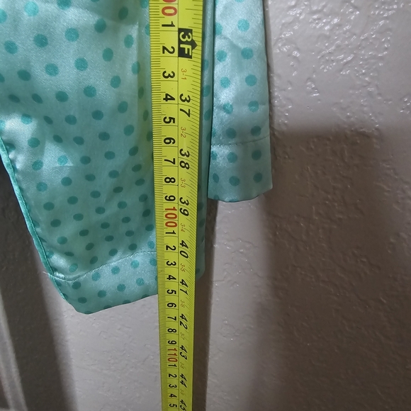 CABERNET*ROYAL SATIN MID LENGTH KIMONO STYLE ROBE~SZ L - Picture 6 of 8